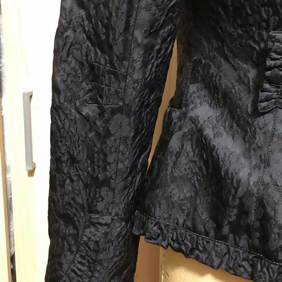 Jacket - Picture 4 of 8